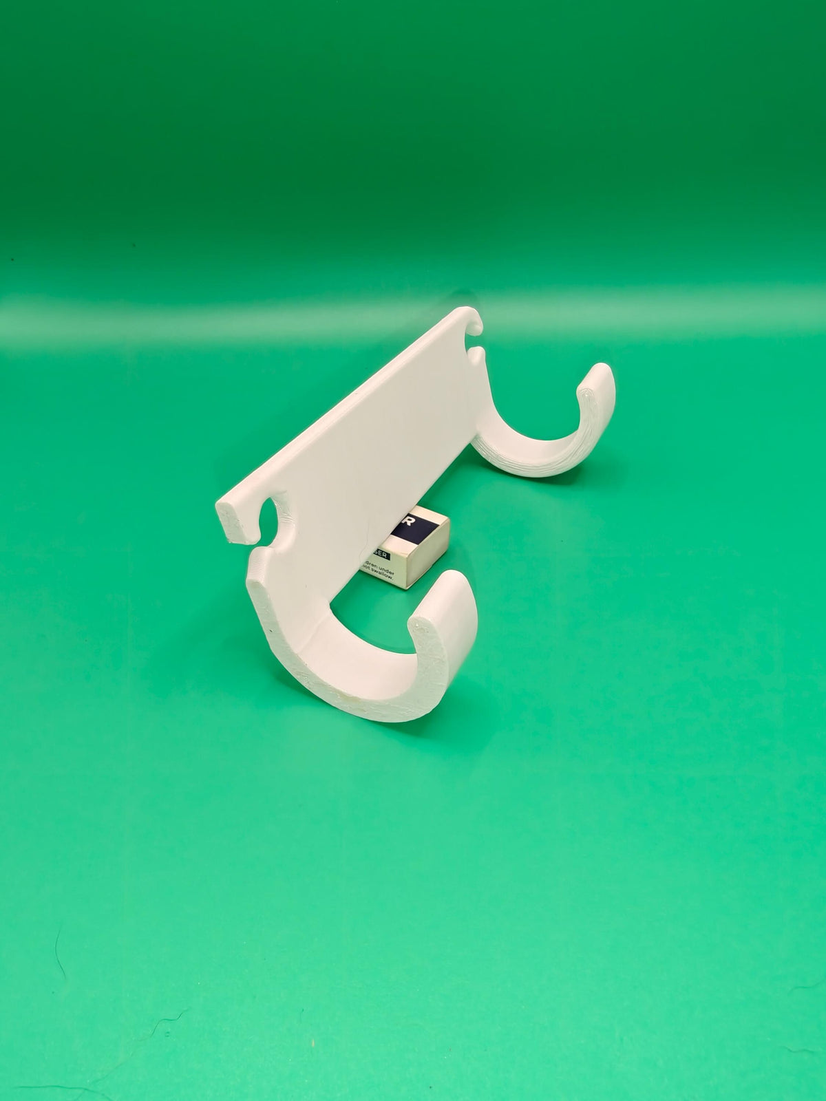 Backpack Skateboard Hanger Clip | Hands-Free Board Carrier | 3D Printed Travel Deck Holder Attachment - product image 7