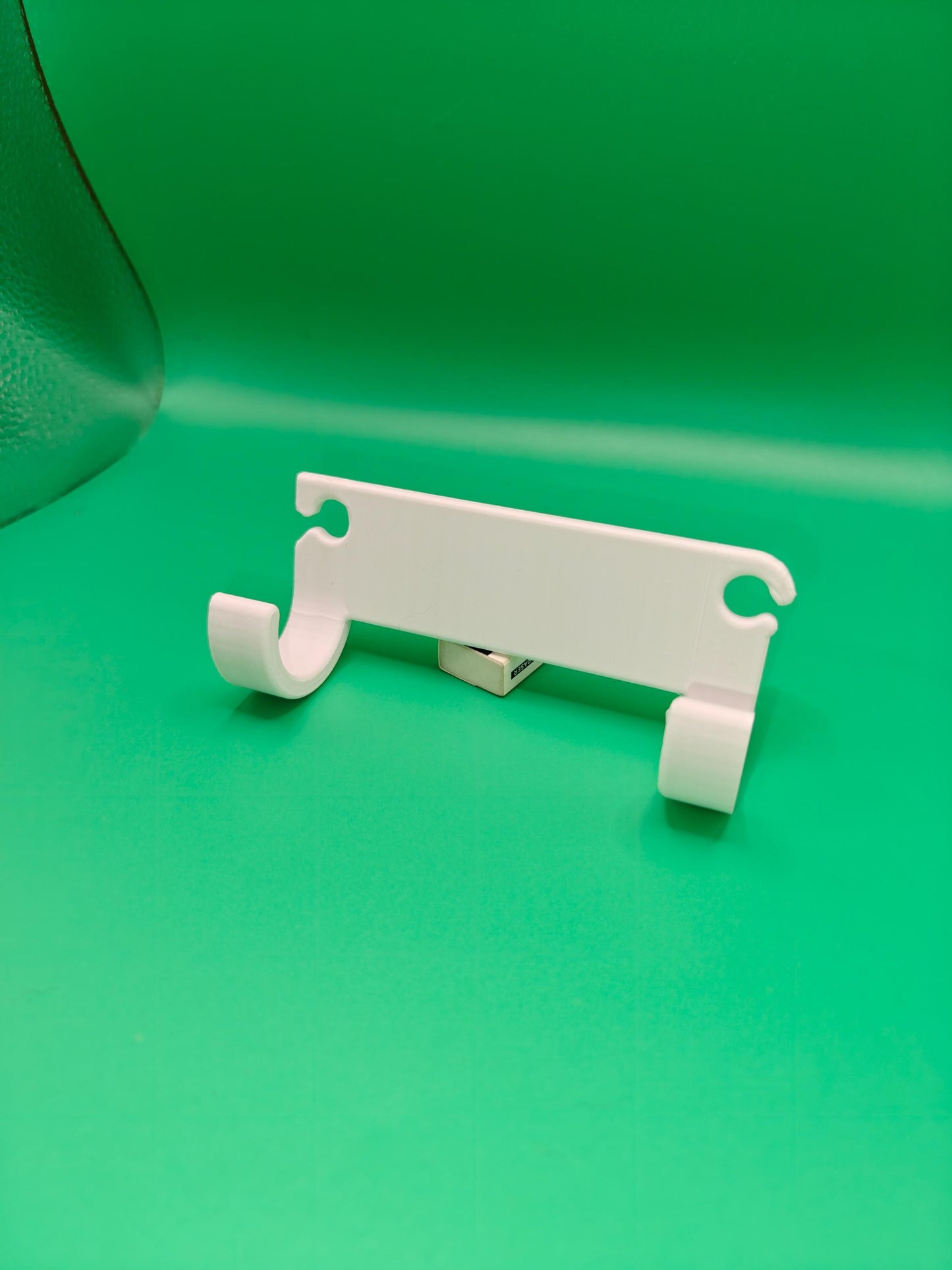 Backpack Skateboard Hanger Clip | Hands-Free Board Carrier | 3D Printed Travel Deck Holder Attachment