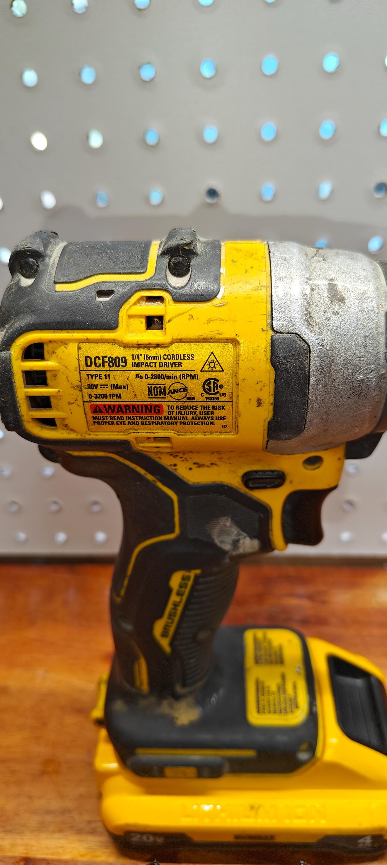 Drill & Impact Driver Wall Mount Compatible with DeWalt DCF809 and DCD791 – 20V Tool Holder - product image 8