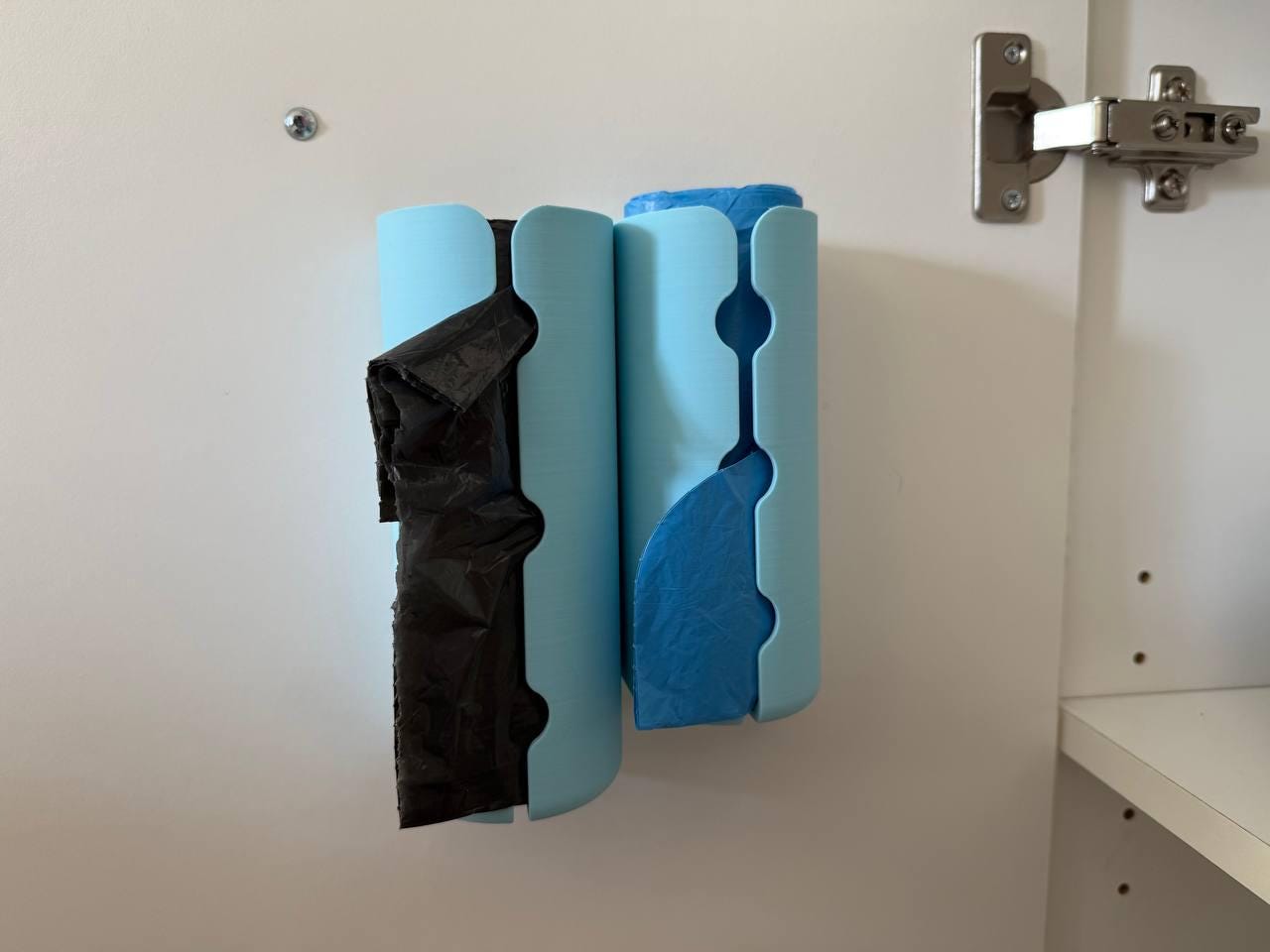 3D Printed Trash Bag Dispenser | Wall & Cabinet Mount Organizer