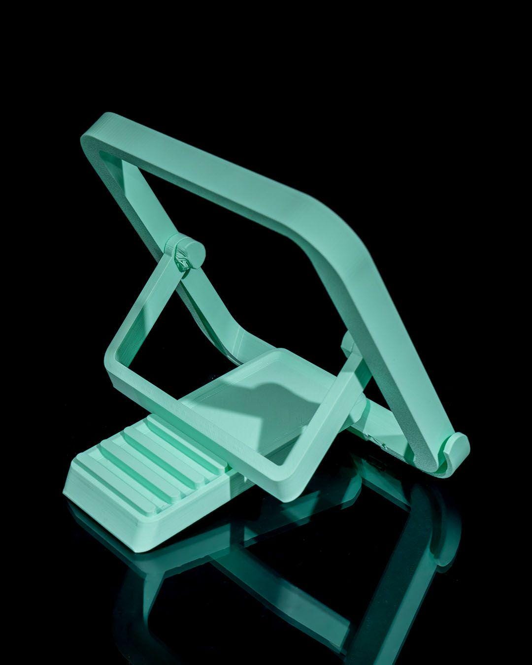 Adjustable Folding Book Stand – Hands-Free Reading