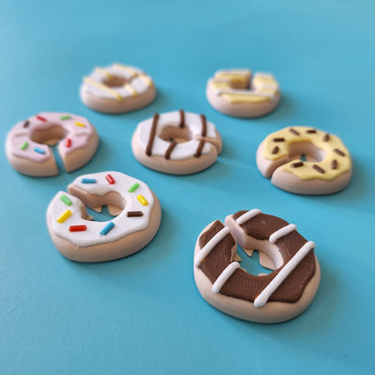 Donut Bag Clips with Magnets – 5-Pack Reusable Food Sealers, Cute Kitchen Gift - product image 5