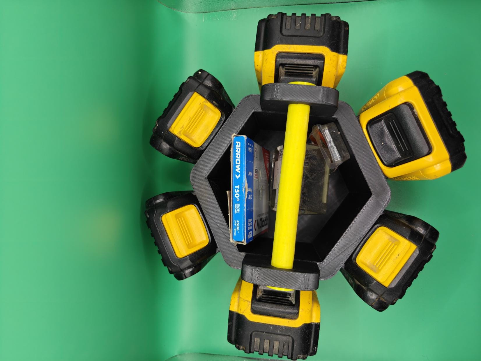 6-Slot Wall-Mount Organizer for 20V/60V Tool Batteries – Holds 6 Batteries Securely