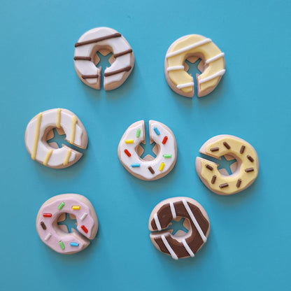 Donut Bag Clips with Magnets – 5-Pack Reusable Food Sealers, Cute Kitchen Gift - product image 2