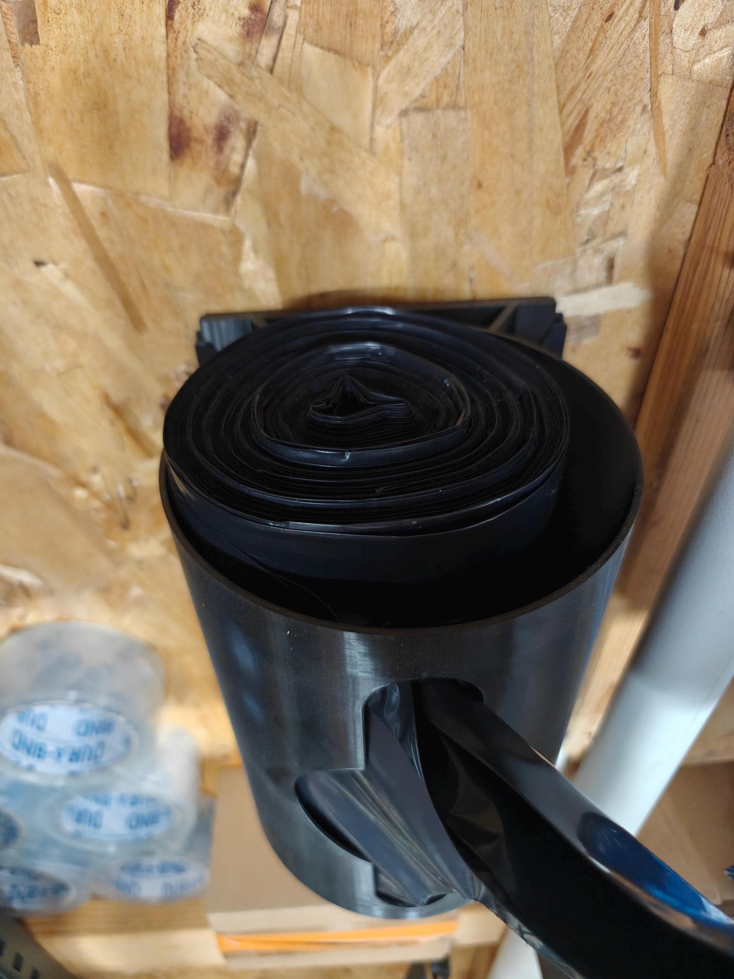 Contractor Bag Roll Holder Wall Mount, Fits Husky 42 Gallon 50 Count Bags, Garage Shop Trailer Trash Bag Dispenser