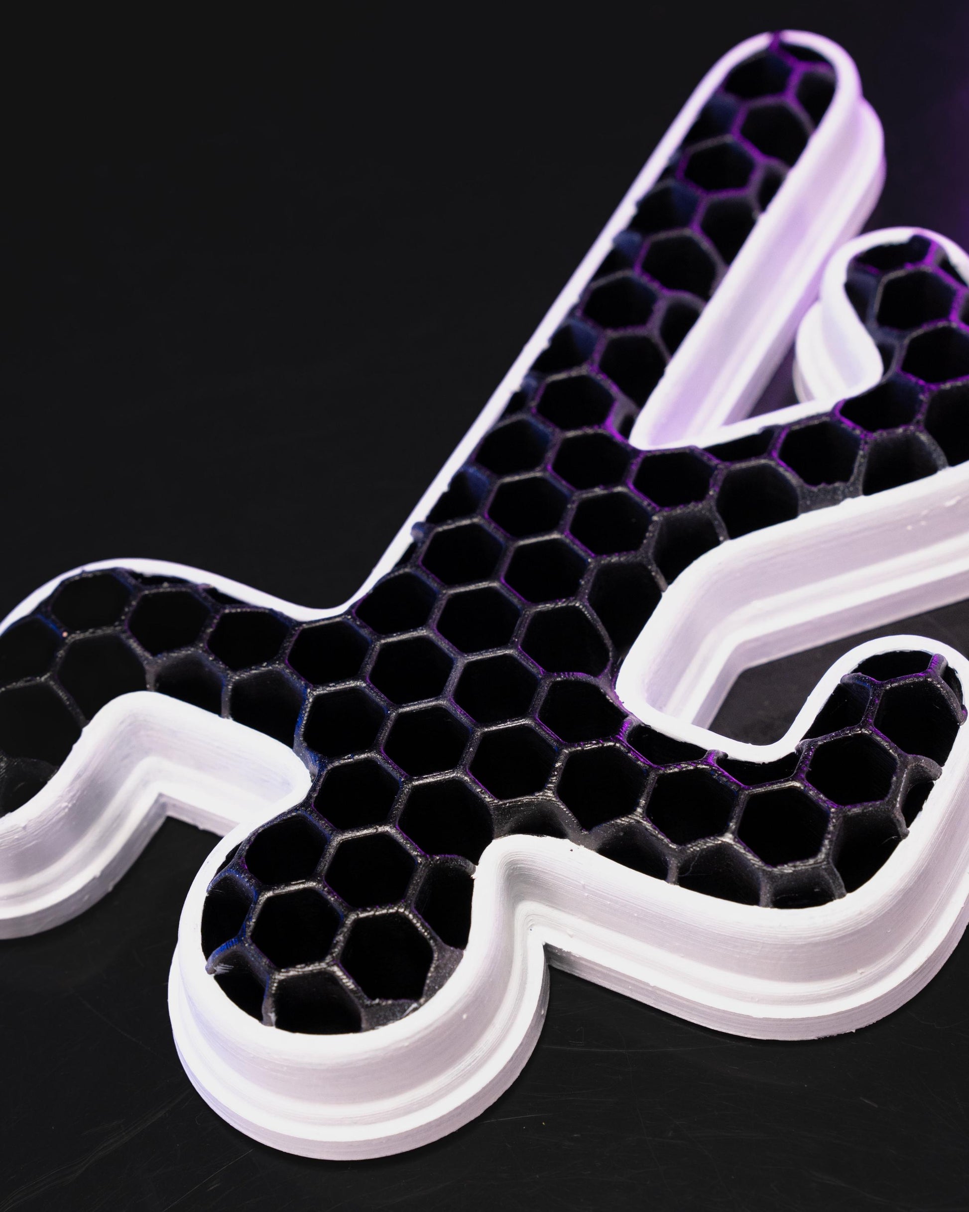 3D Printed Chalk Outline Pencil Holder, Honeycomb Desk Organizer, Office Decor - product image 5